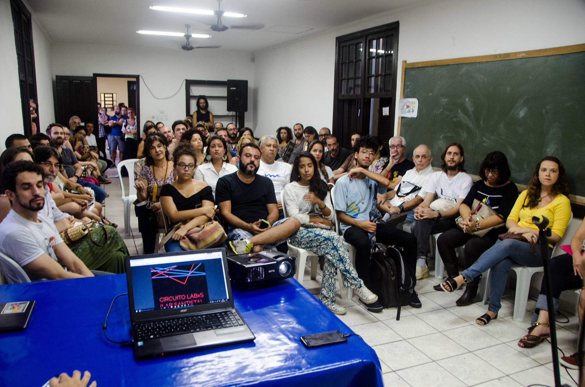 Mais de 100 pessoas compareceram no lançamento do Circuito LABxS (Lab Santista) na Estação da Cidadania